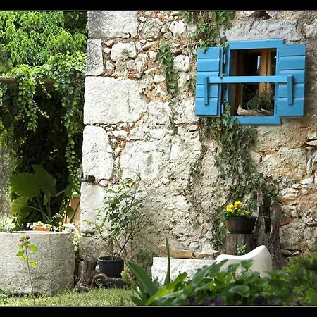 Botanica Holiday home *